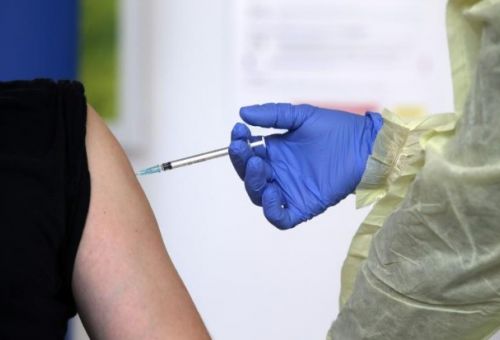 Εμβολιάστηκαν 1.119 άτομα με 4η δόση